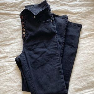 1822 Black Skinny Denim - size 27